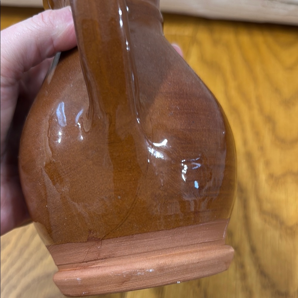 Brown Plimoth Patuxet pottery ceramic kitchen pitcher - Picture 5 of 11